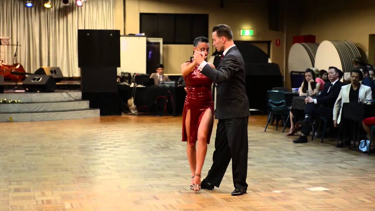 Vladimir Khorev y Stella Missé en STS Festival 2014 P2 - GALA Maestro Milonga