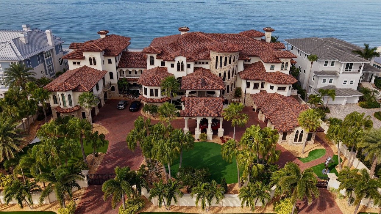  Cost of living in a $30M mansion
