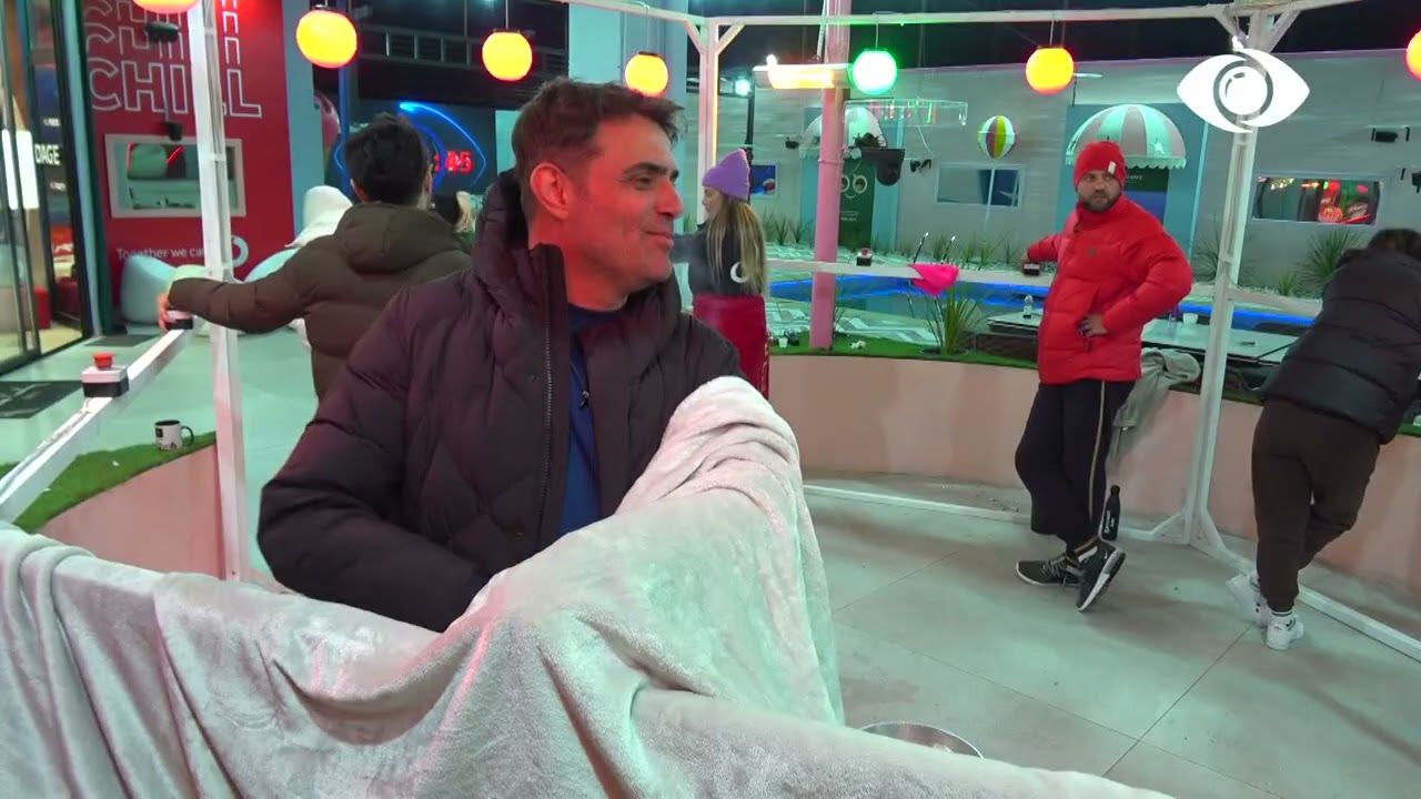 Sfida e rezistencës, Oltës i fiket drita