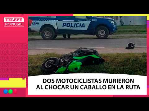 DOS MOTOCICLISTAS MURIERON al chocar con un CABALLO SUELTO en la Ruta 5