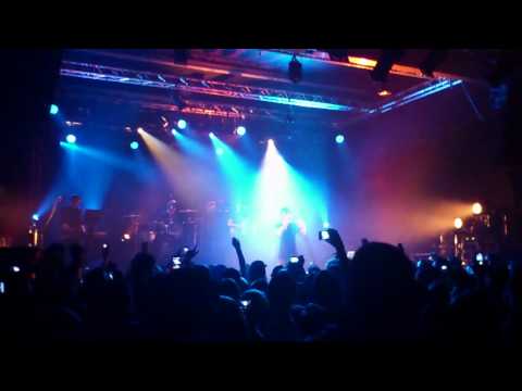 Orelsan - La Terre est Ronde live @Orleans