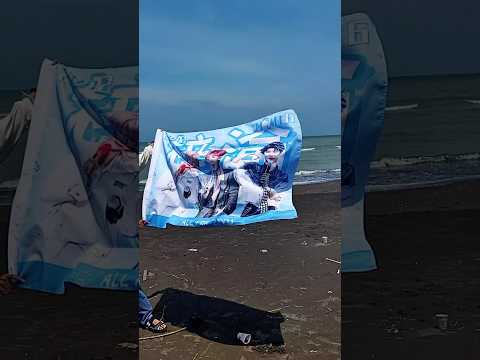 Raising the Ziyu flag on the beach 🎏🐟🌊 #ziyu #ziyu梓渝 #fyp #revengedlove #tianziyu #leipeng99 #yuni
