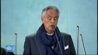 Andrea Bocelli sings breathtaking rendition of Schubert&#39;s “Ave Maria” with Celine Byrne at WMOF