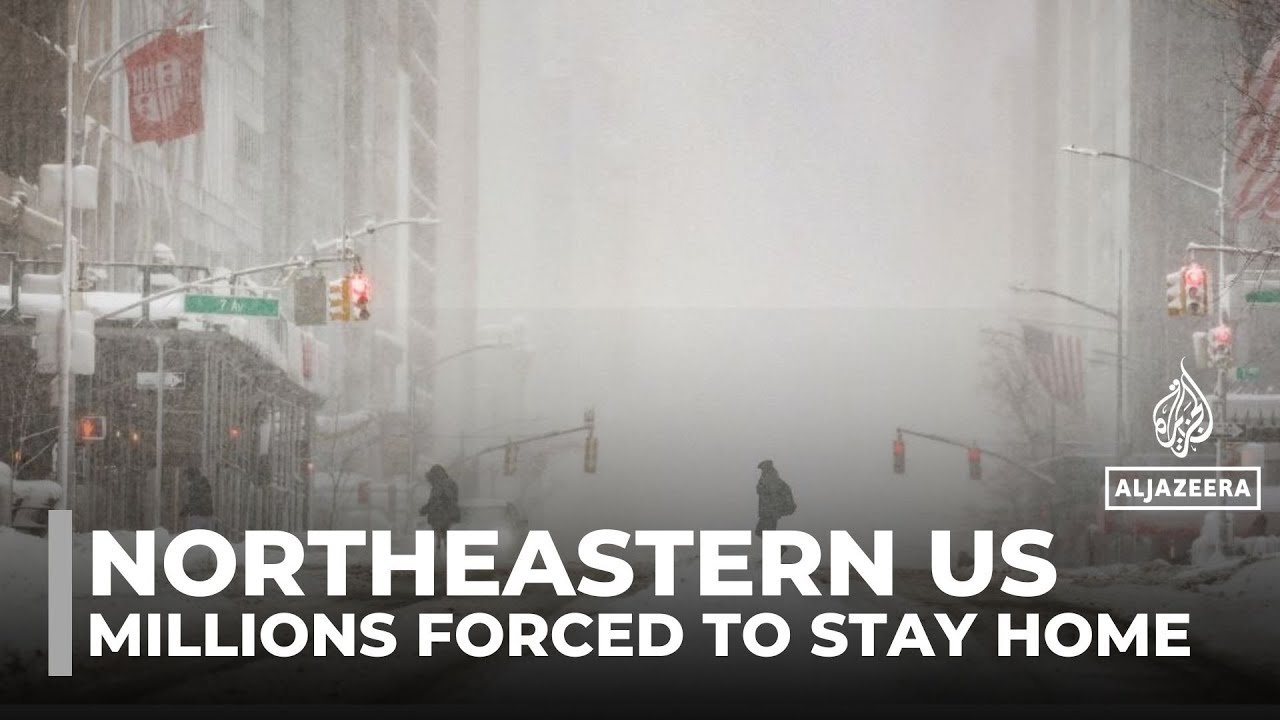 Massive snowstorm batters northeastern US, cutting power to hundreds of thousands