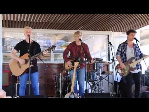 Brothers3 - "Always on my mind"