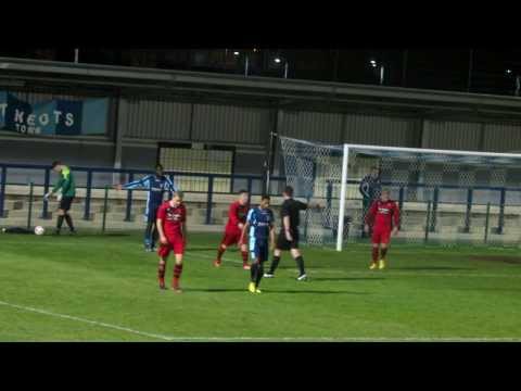 HUNTS SENIOR CUP SEMI FINAL !: ST NEOTS TOWN VS HUNTINGDON TOWN 10/12/13