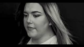 Download lagu Leonie Qualie - Lost mp3