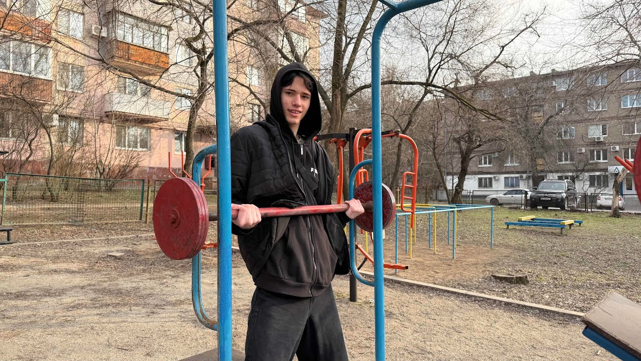 ЗАПОРОЖЬЕ | Бульвар ЦЕНТРАЛЬНЫЙ Выставка картин Ясунас Яны 