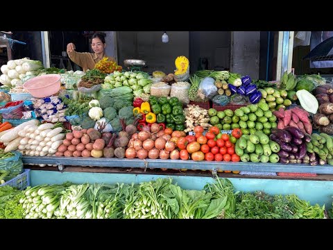 Best Cambodian Street Market In Evening - Tuol Sangke Sam Hanh Market Scene