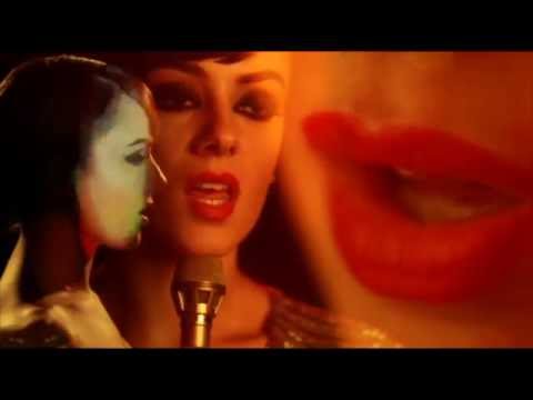 Video thumbnail for Les Collines (Never Leave You)