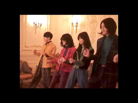 No Buses – Pretty Old Man