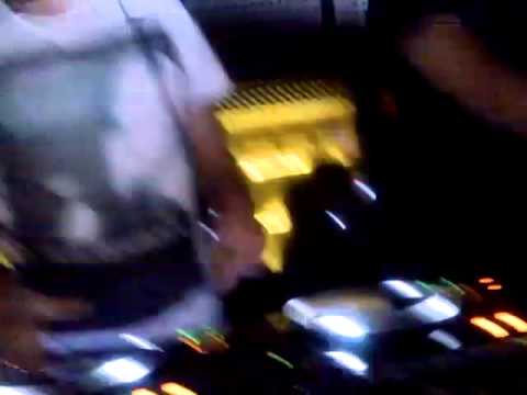 Heatbeat playing Numb (linkin park)