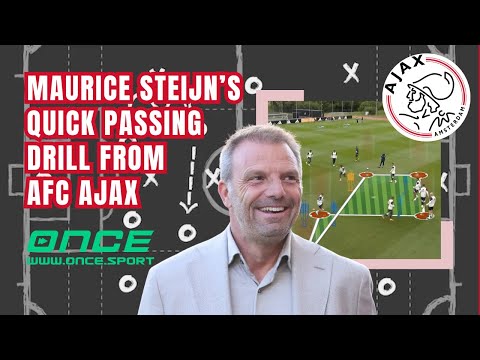 Quick Passing Drill 🧠 | Ajax with Maurice Steijn