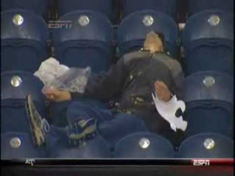 download lagu mp3 mp4 Popcorn Guy Gif, download lagu Popcorn Guy Gif gratis, unduh video klip Popcorn Guy Gif