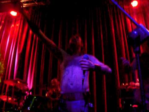 folkstone prato 2maggio2009 "rocce nere"