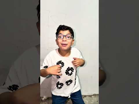 كيف يتكلمون الحيوانات 😳#funny #animals #حيوانات y