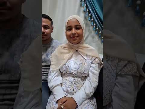 "المحافظ كلمنا وبيكينا من الفرحة".. لقاء مع "شيماء" الأولى على الشهادة الإعدادية بالسويس 