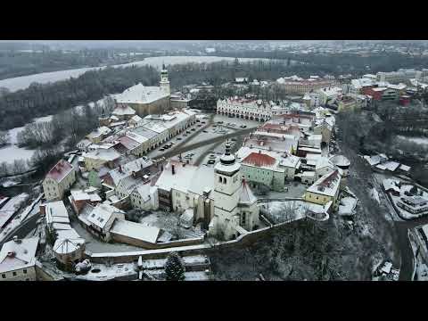 Nové Město nad Metují - Husovo náměstí
