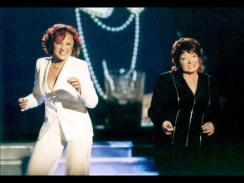 Věra Špinarová a Petra Janů - To máme mládež (live - Lucerna 1988)