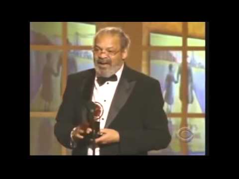 Roger Robinson wins 2009 Tony Award for Best Featured Actor in a Play