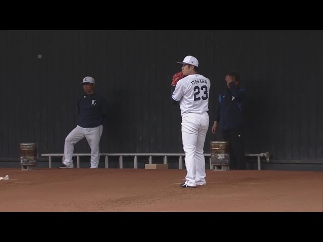 【春季キャンプ】ライオンズルーキー・糸川亮太 松井監督らに見守られながらのプルペン投球!! 2024年2月22日 埼玉西武ライオンズ