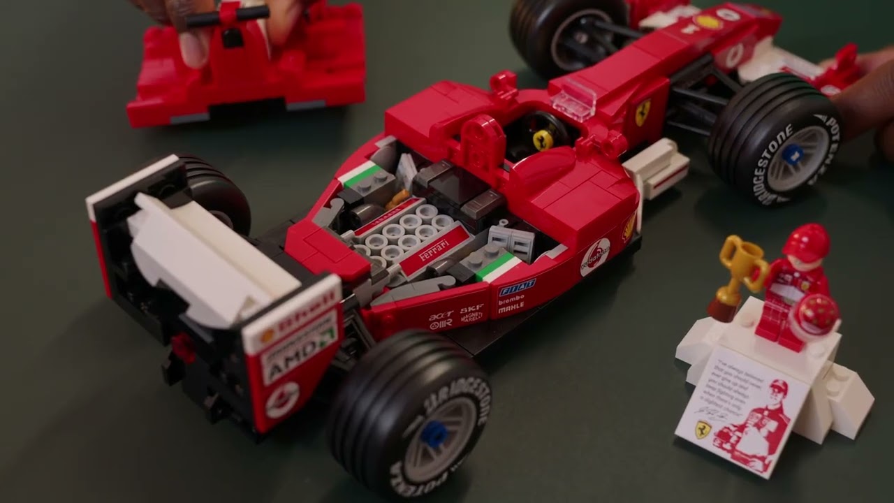 LEGO Icons - Ferrari F2004 a Michael Schumacher