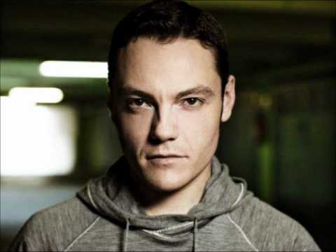 Tiziano Ferro - El Regalo Más Grande (Versión Solo)