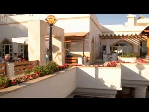 Прогулка по отелю.