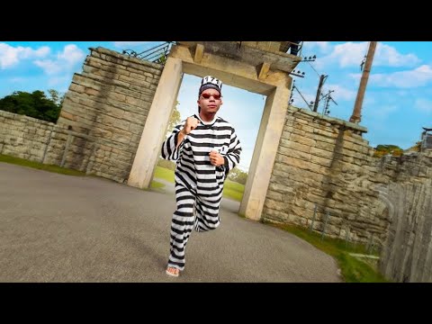 EMBAÇADO E A FUGA DA CADEIA