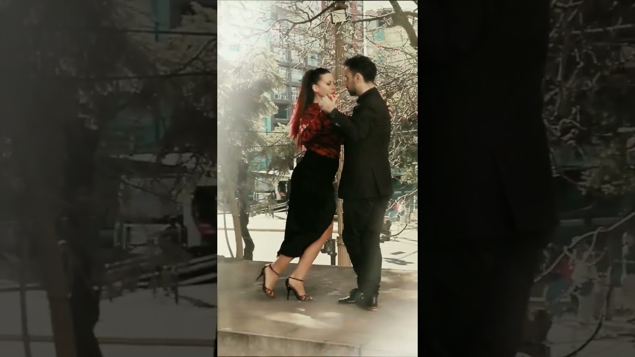 Video thumbnail for #bailar #remolinos #shortvideo Analía Centurión y Pablo Giorgini #tangoviral #improtango
