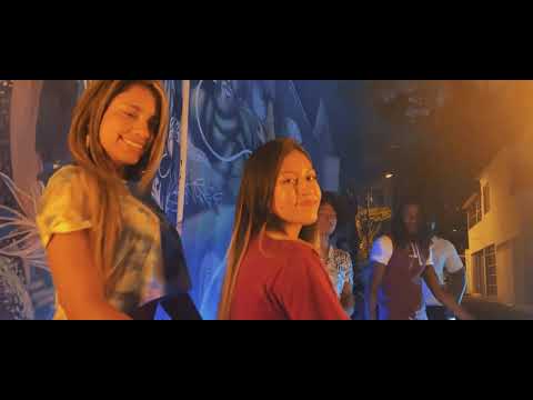 Franko 24/7 FT Chinirun, Oro Becerra - Gozadera