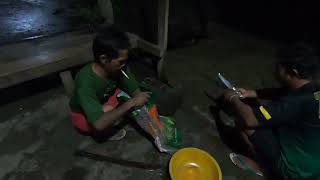 Download lagu Berburu Kodok Malam Hari di Nabire Papua dan Langsung di Masak mp3