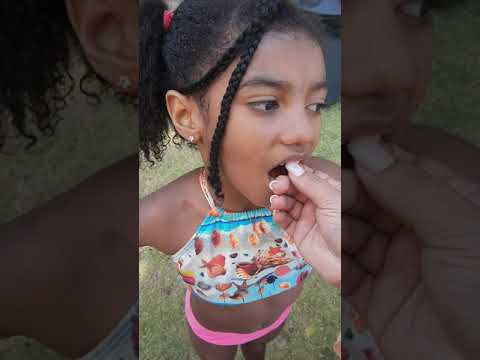 arrancando meu 4°dentinho