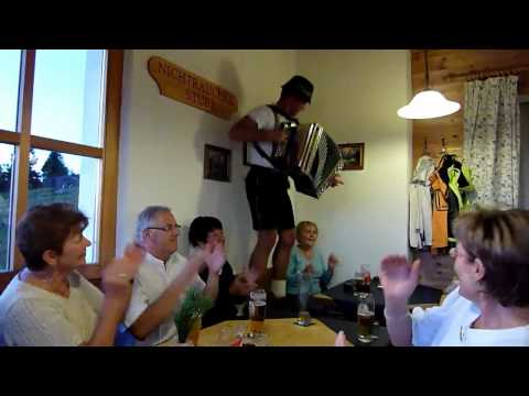 Hy Manni spiel uns eins FLV.flv