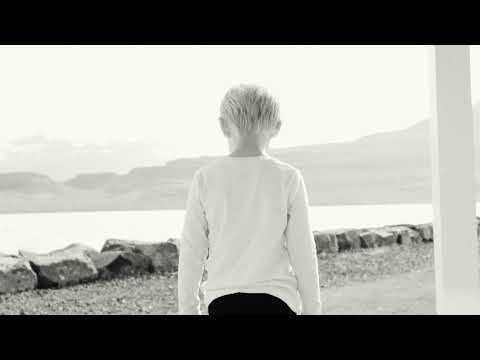 Daníel Hjálmtýsson - Back To Bed (Official Video)