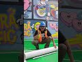 PERBEDAAN RUCIKA AW DAN D