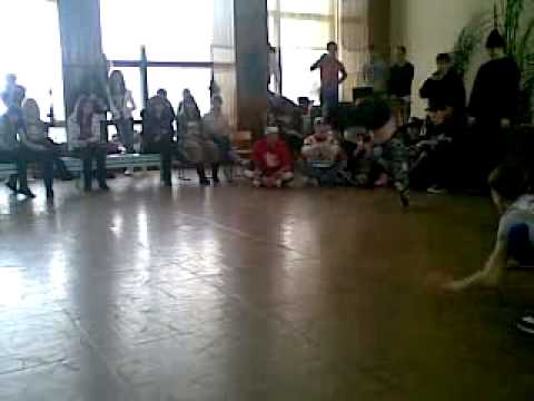 B BOY ПРОСТОЙ VS РЕЗЯП г.Братск