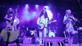 CoCo and the Butterfields - Little Boat LIVE HD.