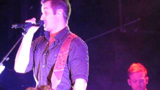 Easton Corbin-About To Get Real (billy bob's oct 10,2015)