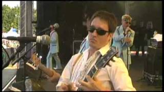 Me First And The Gimme Gimmes - Season In The Sun Live at Pinkpop Festival