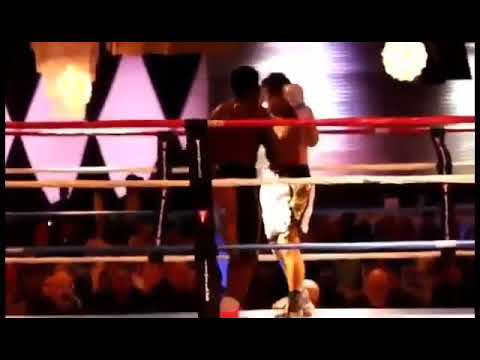 Kalvin "Hot Sauce" Henderson vs Robert Burwell (17th pro fight)