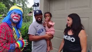 Payaso Pikorete Celebrando el Cumpleaños de Ivy en Brandon Fl