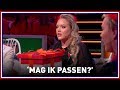 Nikkie Tutorials zorgt voor HILARISCH moment! | Ik hou van Holland