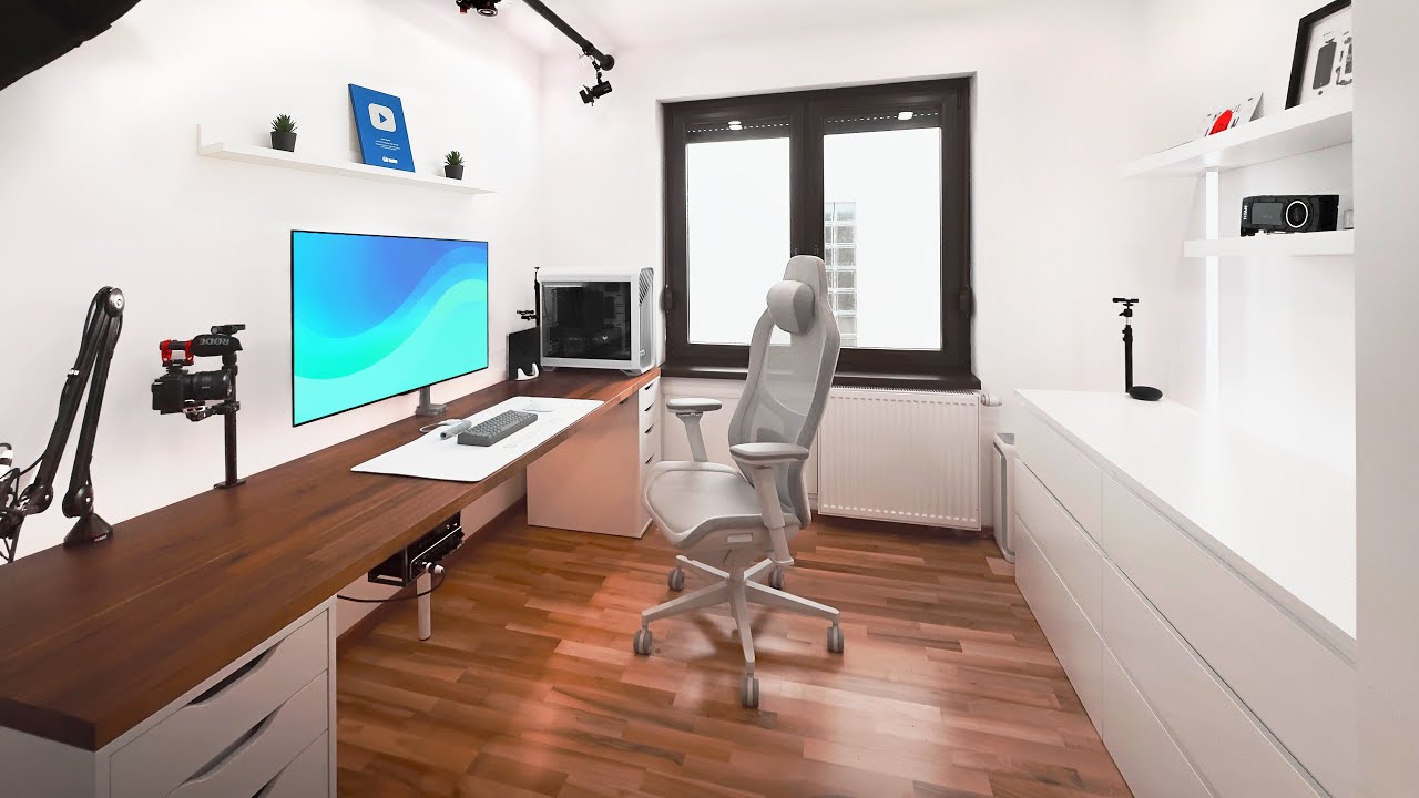 I Built the MOST EFFICIENT Small Office for 2025