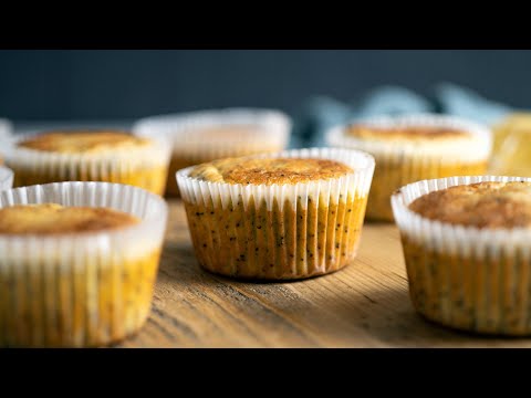Keto Lemon Poppyseed Muffins [Easy, Zesty Breakfast]
