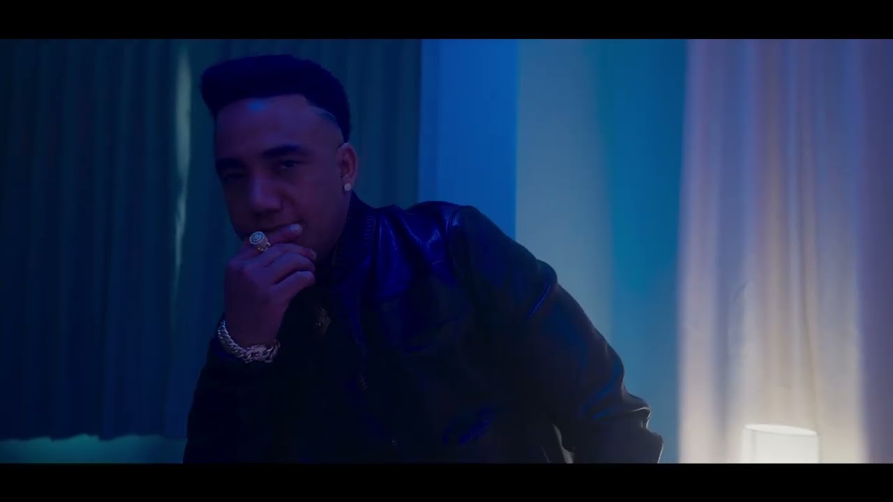 Elvis Martinez - Pa Que Tu Me Llamas (Video Oficial)