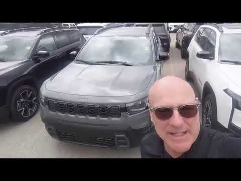 2026 Jeep Cherokee in Gray for sale at Kitchener Chrysler Dodge Jeep Ram in Kitchener, ON