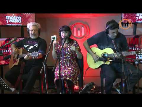 Mimi Maura It's Only Love [Acústico] Metro y Medio