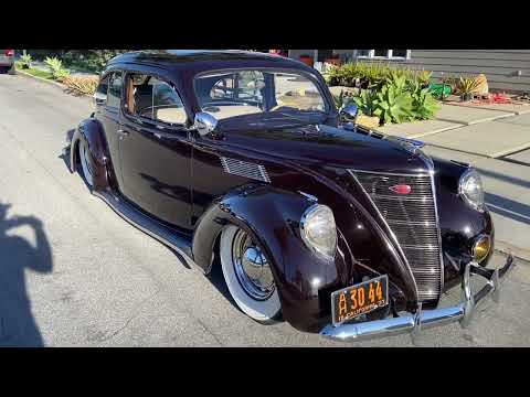 Ray Dunham's 1937 Lincoln Zephyr Running Board Restoration by www.runningboardresto.com