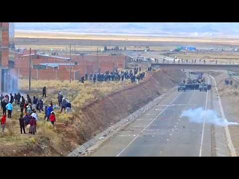 Caracollo Movilizados resisten y hace retroceder fuete intervención de Policías y Militares